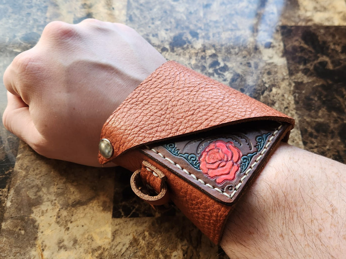 The Clever Wallet: Wild Rose